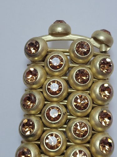 Vintage Roxanne Assoulin RA Rhinestone Chunky Heavy Goldtone Stretch Bracelet - Picture 12 of 14