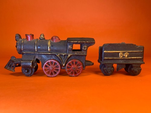 Vintage Cast Iron Toy Train Locomotive Steam Engine & Coal Car #50 - Picture 3 of 8