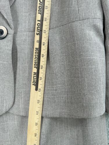 Le Suit Women 10 Petite Pink Gray 2pc Skirt Classic EUC One Button - Picture 8 of 13