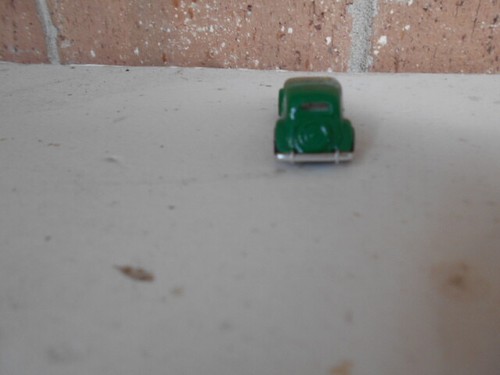 Brekina HO Scale Citroen Seden 4 Door Green #0001402 - Picture 6 of 7