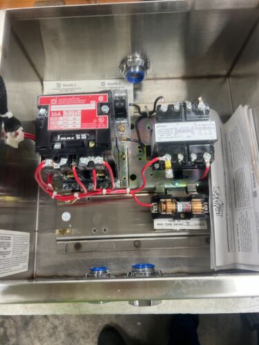NEU QUADRATISCH D 30A GESCHLOSSENER BELEUCHTUNGSSCHÜTZ 3Ø 120V SPULE 600V 8903SMW1V81CFF4T - Bild 2 von 18