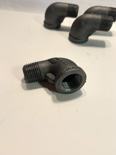 Lot Of 4 Malleable Iron 90 Degree 1/2” FPT x 1/2” MPT Street Elbow Black - Picture 2 of 4