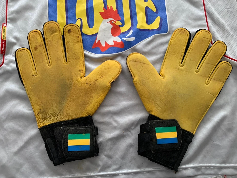 Maillot + gants portés Didier Ovono Ebang Le Mans MUC 72 ligue 2 football 2011 - Photo 4/4