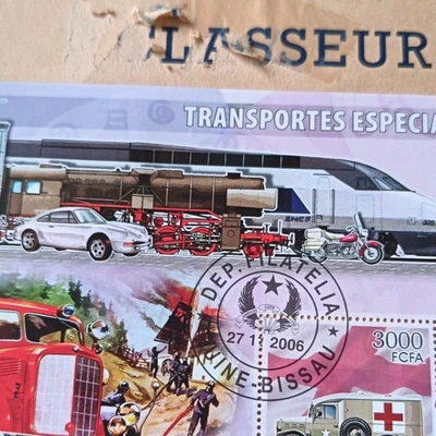 Guinée-Bissau bloc-feuillet oblitéré 3000 FCFA transports spéciaux trains - Photo 1/2