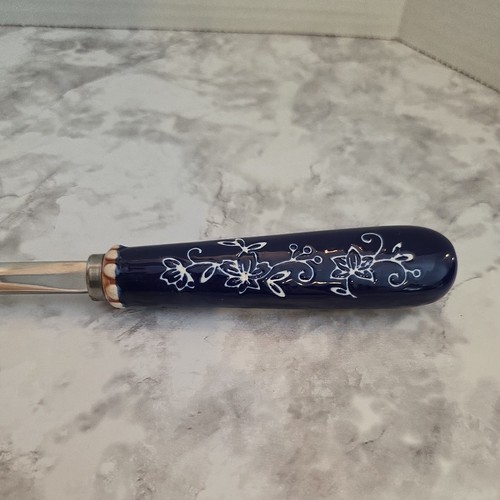 Temptations Blue Floral Lace Serving Spoon Baking Dish Ladel Old World Metal K-2 - Picture 2 of 15