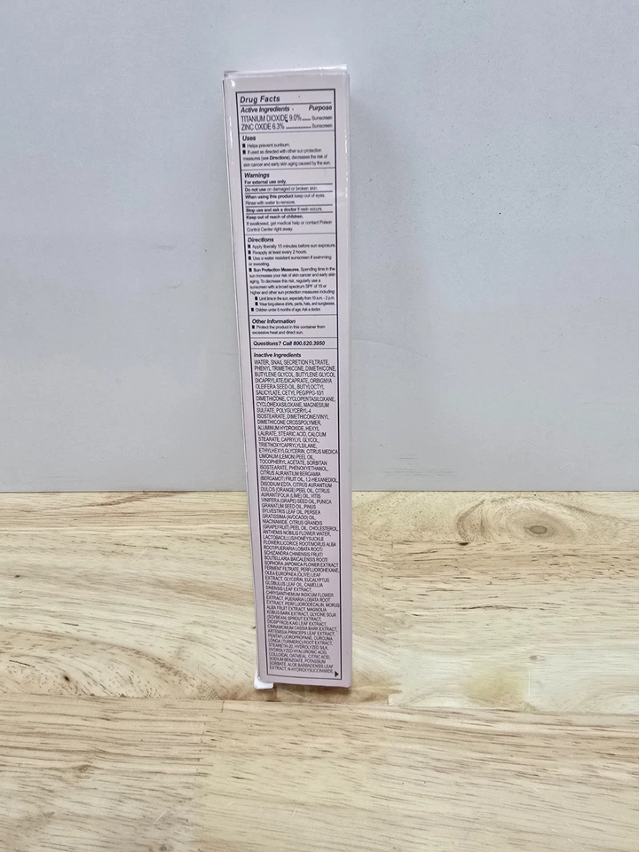 It Cosmetics CC Color Correcting Full Coverage Cream Serum Spf50 Medium - Image 3 of 4