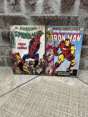 Marvel Set Of 2 Wooden Wall Art Comics - Picture 1 of 7