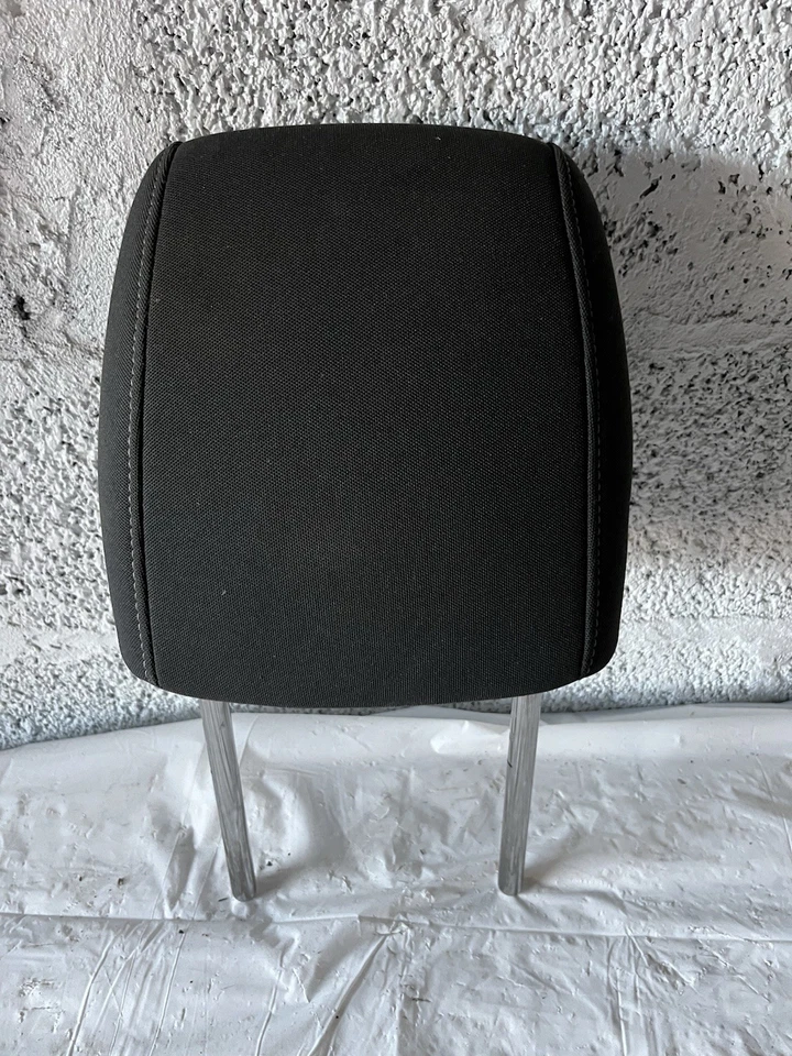 Reposacabezas delantero izquierdo derecho Chevrolet Sonic 2012-2016 OEM REPOSACABEZAS TELA NEGRA Foto 2 de 4