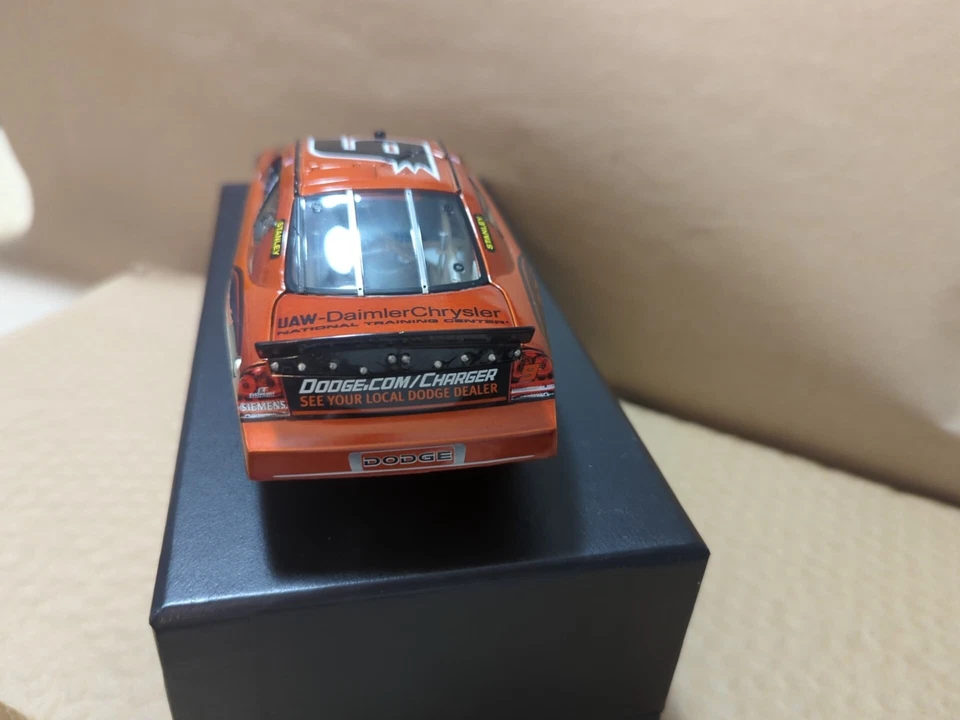 Dodge Charger Bud Shootout 2005 Kasey Kahne #9 de Action Elite #40 de 900 1:24 Foto 4 de 4