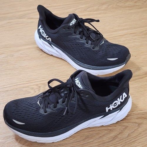 Hoka One One Herren Clifton 8 Laufschuhe schwarz Größe 12 2E EE