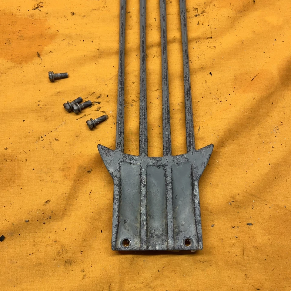 Protector bomba chorro pantalla rejilla admisión OEM Yamaha WaveRunner 3 III Wr3 Gp 650 700 Foto 4 de 4