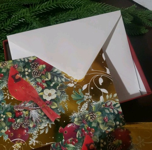 12 Pooch & Sweetheart Metallic Victorian Cardinals Wreath Merry Christmas Cards - Picture 4 of 8