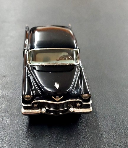 Brooklin Models 1/43 Scale BRK219 - 1954 Cadillac Fleetwood Sixty Special Black - Picture 6 of 10