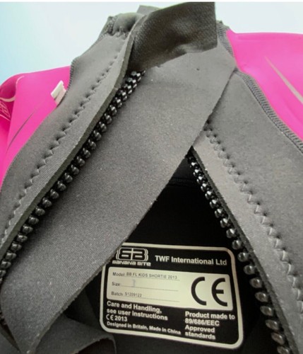 Girls Pink & Black Neoprene Wetsuit by Banana Bite Age 7-9 In VGC  Swimming - Picture 7 of 7