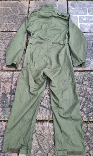 Genuine BRITISH ARMY OLIVE MENS COVERALLS,BOILER SUIT,OVERALLS SIZES - Picture 7 of 10