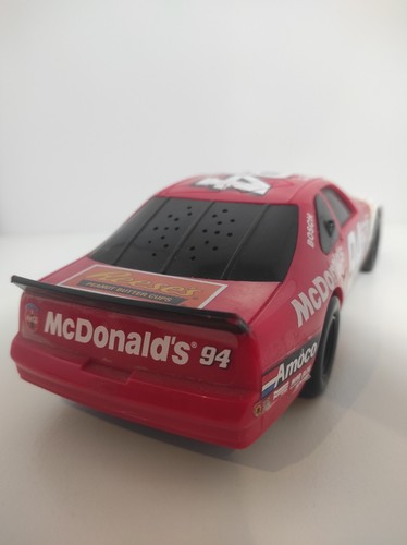 1997 Bill Elliott NASCAR McDonald’s 1/24 Scale Red Toy Car - Picture 3 of 4