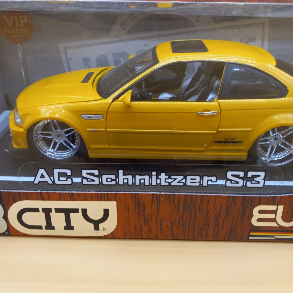 JADA DUB CITY BMW AC SCHNITZER S3 1:18 AMARILLO EURO SPEC CC Foto 3 de 4