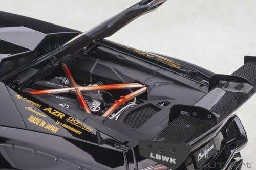 AUTOART 79184 1:18 LAMBORGHINI AVENTADOR LIBERTY WALK LB-WORKS NEGRO - Imagen 7 de 9