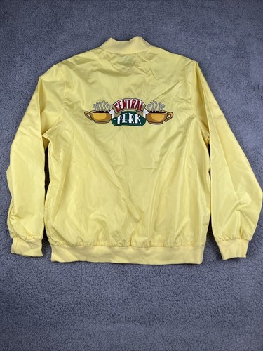 Giacca Bomber Friends TV Show MEDIA Giallo Zip-up LS Central Perk NUOVO costume - Foto 8 di 20