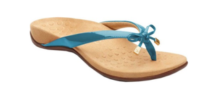 Blu Misure Papillon Vionic 5 Sandali Bella femme 11 Verniciata Ii Enfant nqxwEgr0wC