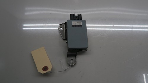 2014-2017 Acura RLX OEM Left Rear Fuel Pump Control Module 37720-5G0-A01 - Picture 2 of 9