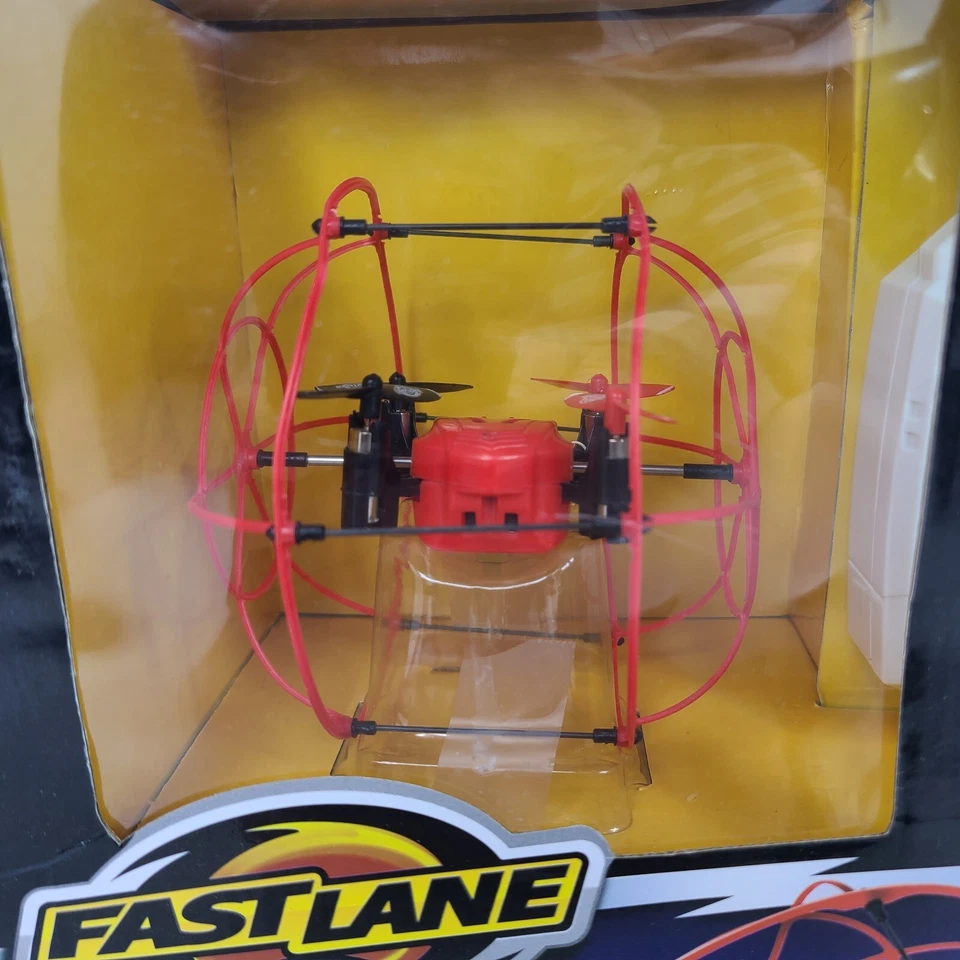 Toys 'R' Us FastLane FLX Crawling Copter Helicopter RC Remote Control Pre-Owned - Image 3 of 4