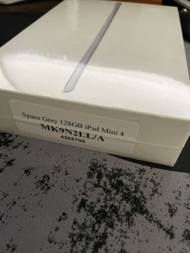 BRAND NEW APPLE IPAD MINI 4 128GB Wi-Fi SPACE GRAY WITH BONUS BUNDLE OTTER CASE - Picture 2 of 5