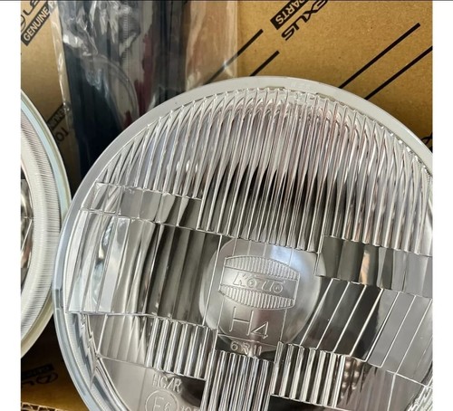 Toyota Land Cruiser FJ40 OEM Genuine Halogen Sealed Beam Headlamp Unit & Relay - Picture 3 of 4