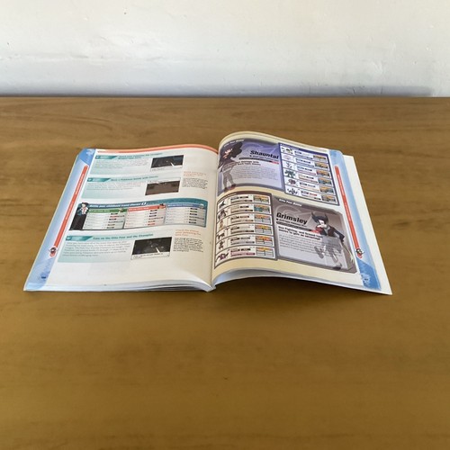The Official Pokémon Strategy Guide Black/White Version. Volume 1. 2011. - Picture 15 of 19