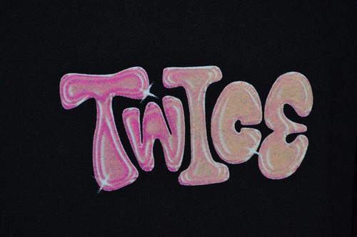Twice 5th World Tour Ready To Be Jelly K Pop Hoodie Black Size Large - Picture 4 of 9