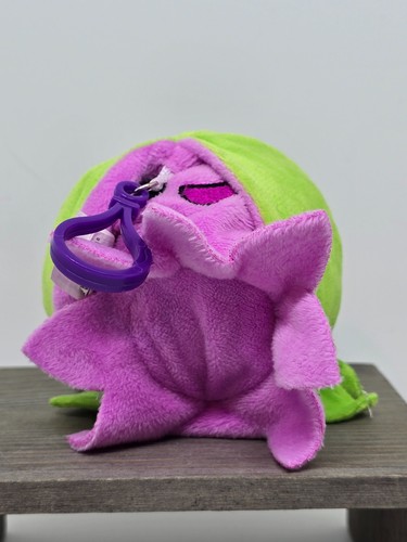 Llavero de felpa reversible Mood Octopus púrpura feliz y verde triste - Imagen 9 de 10