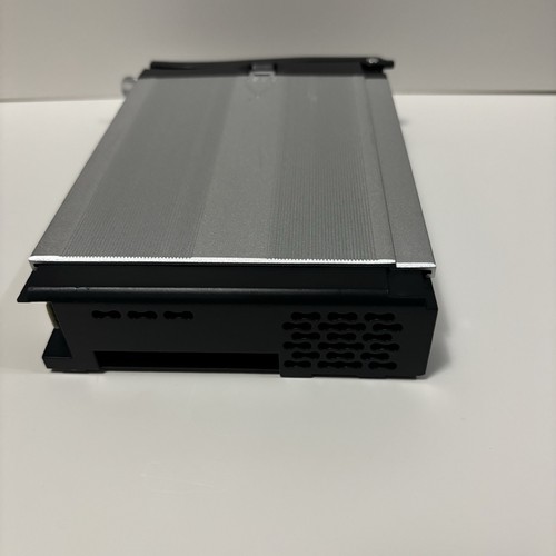 ICYDOCK 200024 Rev 1.2 Server Hard Drive Caddy Serial ATA 3.5" - Picture 3 of 4