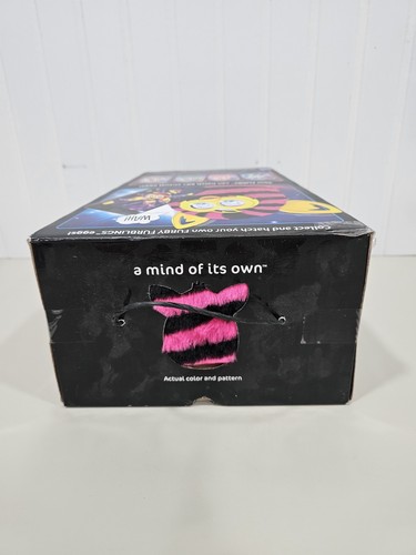 FURBY BOOM 2013 Rosa Negro Rayas Rectas Juguete Electrónico Hasbro Caja Solo Leer - Imagen 5 de 8