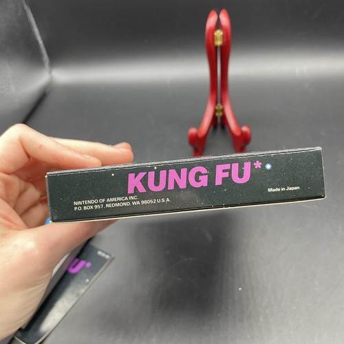 Kung Fu (Nintendo Entertainment System 1985) NES Black Box CIB 3-Screw Authentic - Picture 10 of 19