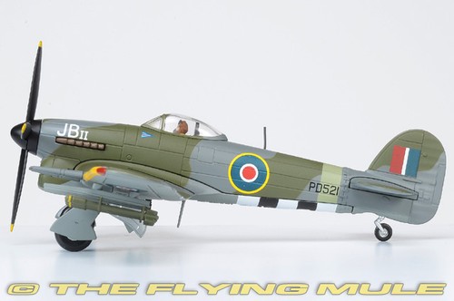 Corgi 1:72 Typhoon Mk I RAF No.146 Wing John Robert Baldwin JBII - Picture 6 of 8