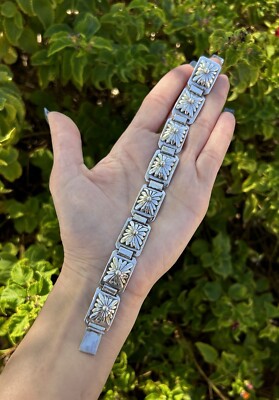 Gigantic Vintage Navajo 'Stamp Intricacy' Turquoise Native American Jewelry Silver Bracelet Gigantic Vintage Navajo 'Stamp Intricacy' Turquoise Native American Jewelry Silver Bracelet