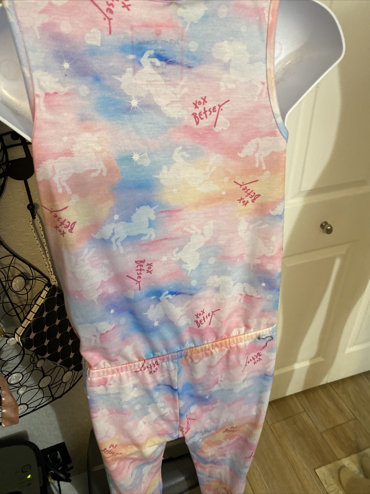 Picture 4 of 10