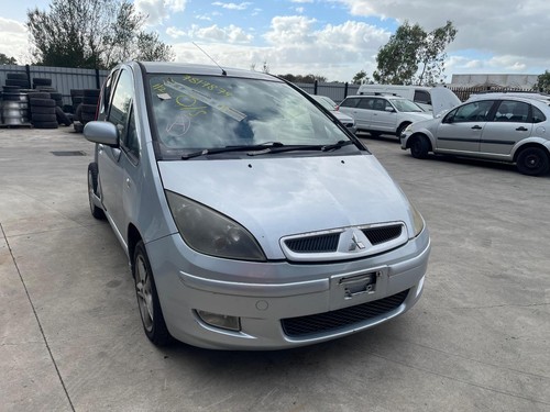 MITSUBISHI COLT RG 01/2002-12/2005 BONNET - Picture 2 of 12