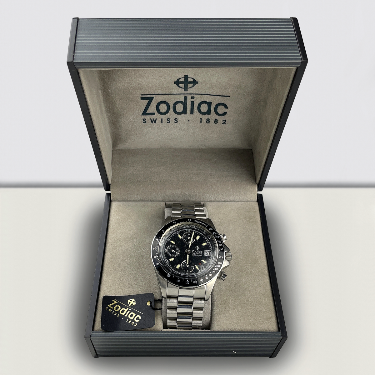 Zodiac Valjoux 406.32.12 Red Dot Chronograph SWISS MADE Zodiac Valjoux 406.32.12 Red Dot Chronograph SWISS MADE