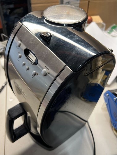 Cuisinart DGB-550 Grind and Brew 12 Cup Coffee Maker - Picture 3 of 3
