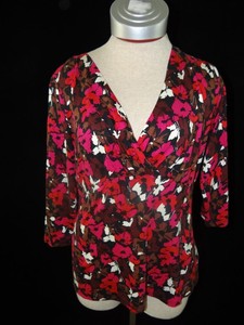 Talbots-knit-top-womens-size-M-P-medium-petite-pink-floral-shirt-3-4-sleeves