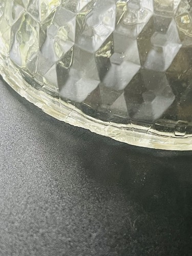 Bonbonnière vintage Jeanette verre taillé diamant pomme bibelot avec couvercle 5,5" T - Photo 11 sur 13