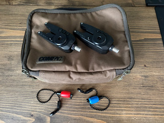 Fox Mini Micron X Bite Alarm (Pair) Fox Black Label Dinky Bobbins Korda Case