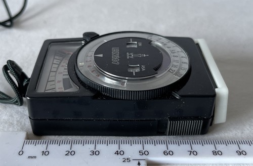 TESTED WORKING Vintage LENINGRAD 7 Camera Exposure Light Meter in Original Case - Picture 6 of 24