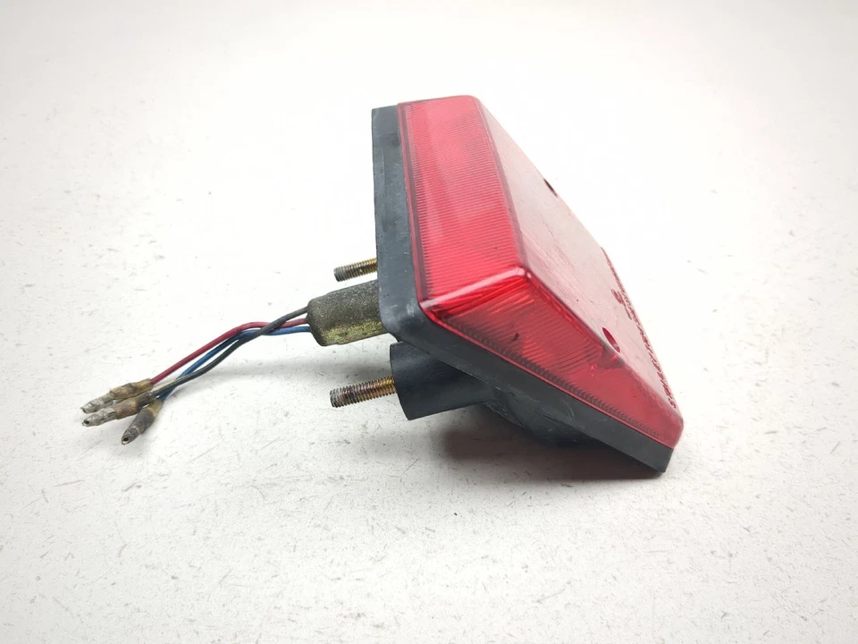 87-07 Kawasaki KLR 650 Luz trasera Luz de freno Lente de lámpara Foto 2 de 4