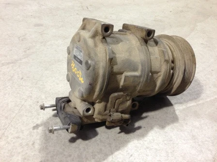 98 99 00 01 02 03 JAGUAR XJ8 AC COMPRESSOR - Image 3 of 4