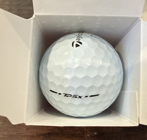 TaylorMade, TP5X, 4 Balls - Picture 4 of 4