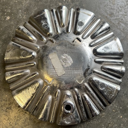 (1) Cruiser Alloy Wheels 6013L158 Aftermarket  LG1109-08 Chrome Wheel Center Cap - Picture 2 of 3