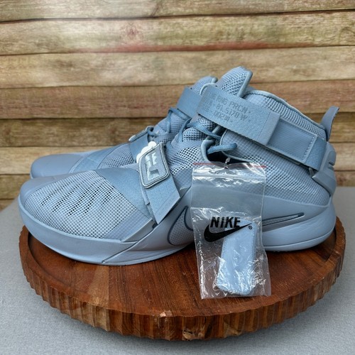 Nike Lebron Soldier 9 EE. UU. 18 Azul Gris Zoom IX UE 52,5 Baloncesto Medianos 2015 Usado en Excelente Condición - Imagen 5 de 9