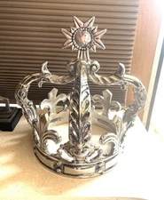 Vintage royal Large Silver round Metal King Crown Decor dining coffee table